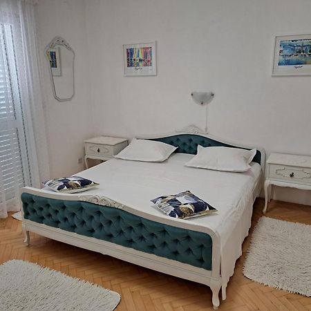 Jelaska Apartment Marina Bagian luar foto
