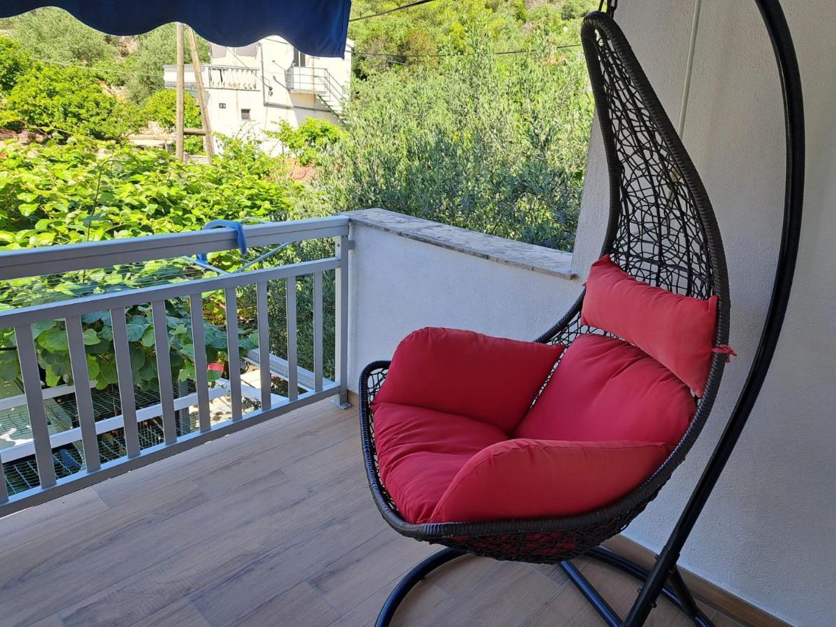 Jelaska Apartment Marina Bagian luar foto