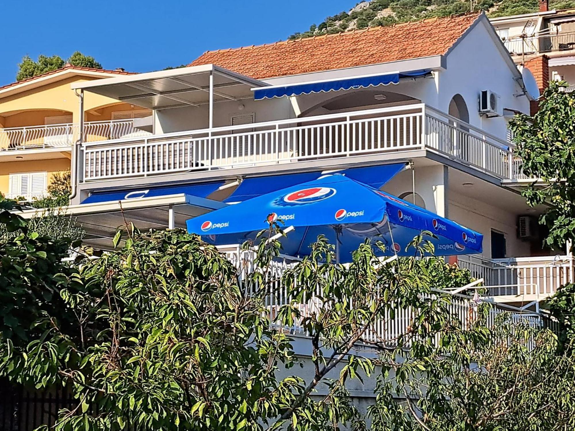 Jelaska Apartment Marina Bagian luar foto