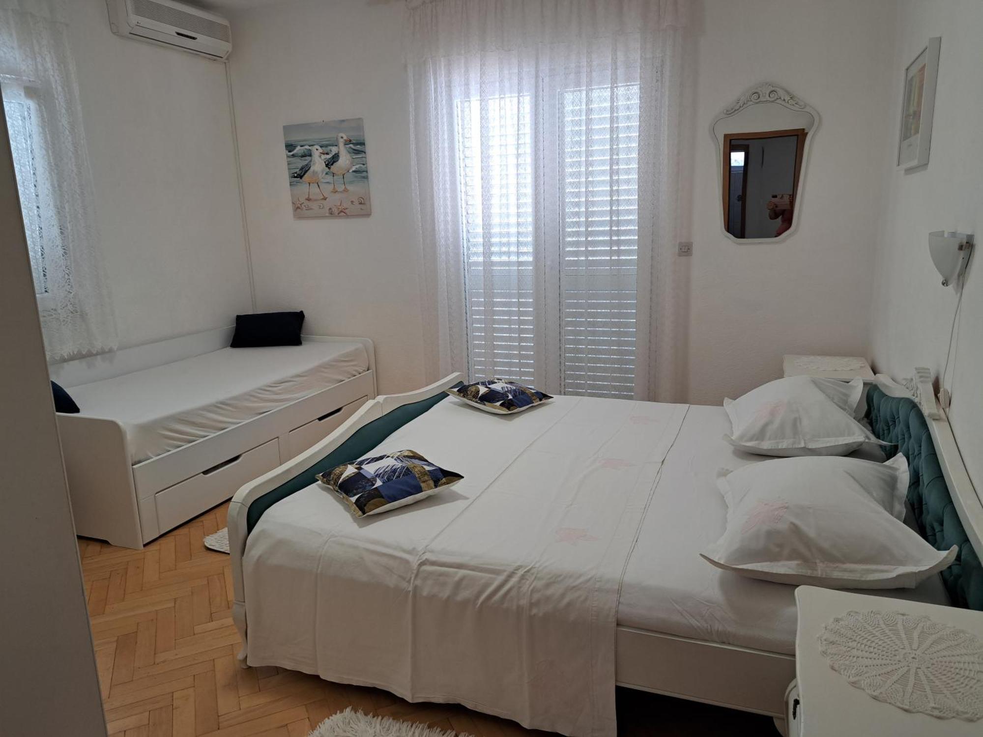 Jelaska Apartment Marina Bagian luar foto