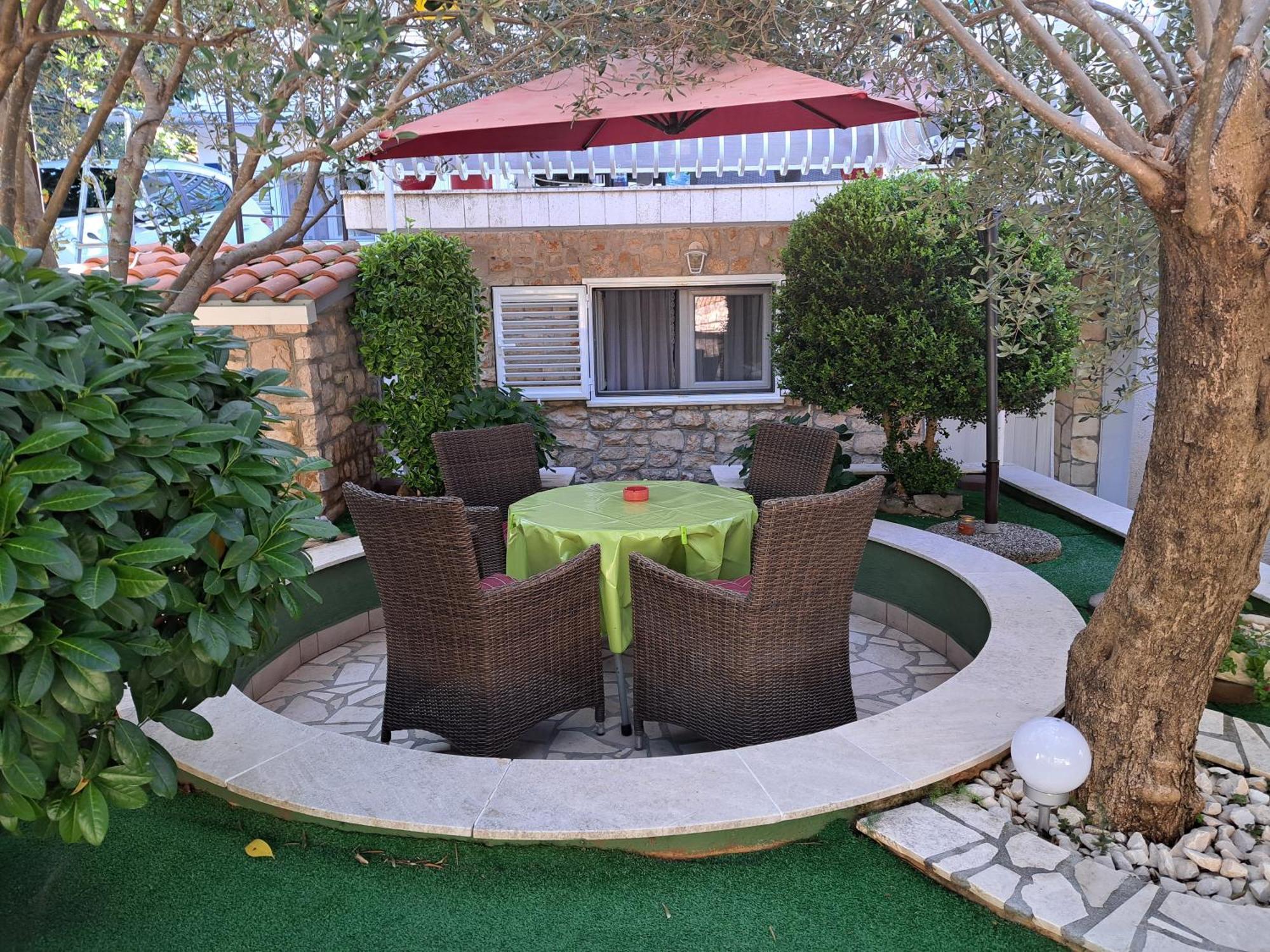 Jelaska Apartment Marina Bagian luar foto