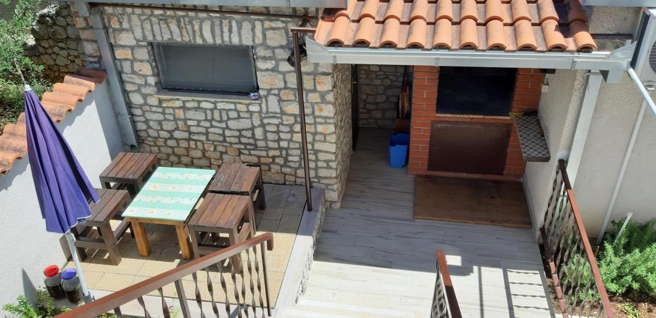 Jelaska Apartment Marina Bagian luar foto